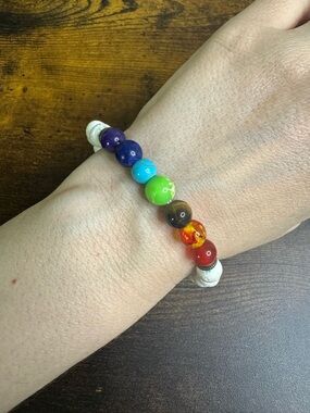 ❤️Hand Crafted White Lava Bead Chakra Stretch Bracelet with Rainbow Accent Beads